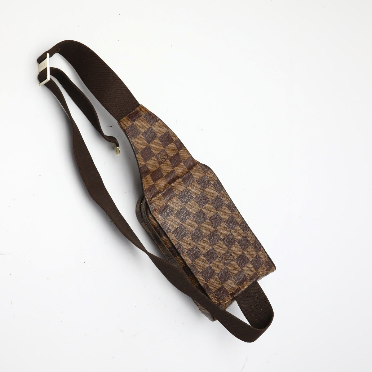 ルイヴィトン LOUIS VUITTON ボディバッグ
ウエストポーチ ダミエ ジェロニモス ダミエキャンバス N51994 ブラウン LV
【SS】
【中古】