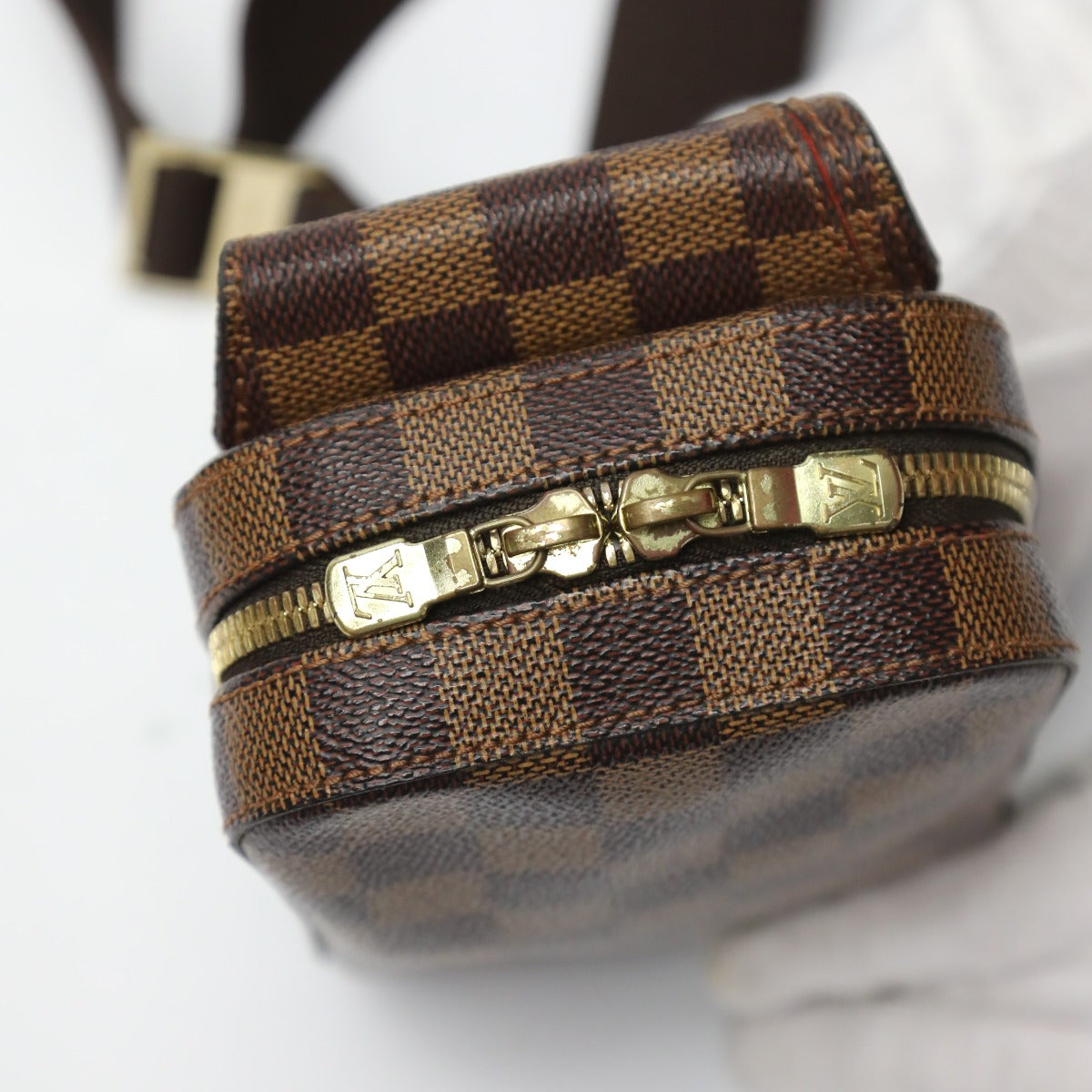 ルイヴィトン LOUIS VUITTON ボディバッグ
ウエストポーチ ダミエ ジェロニモス ダミエキャンバス N51994 ブラウン LV
【SS】
【中古】