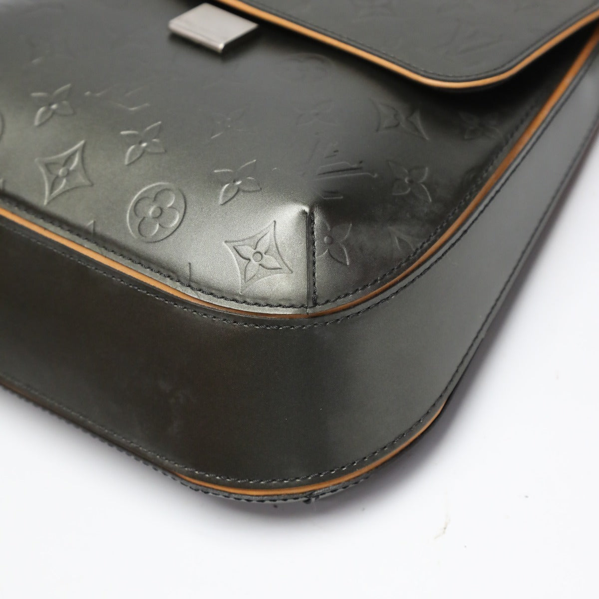 ルイヴィトン LOUIS VUITTON ショルダーバッグ
マット モノグラムマット ウェブスターストリート M55152 ノワール LV
【SS】
【中古】