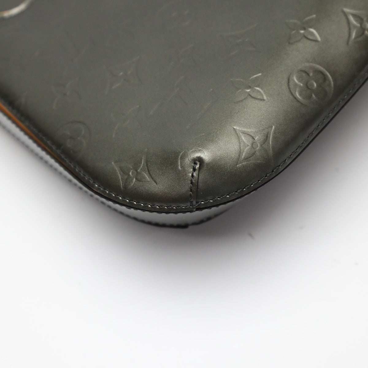 ルイヴィトン LOUIS VUITTON ショルダーバッグ
マット モノグラムマット ウェブスターストリート M55152 ノワール LV
【SS】
【中古】