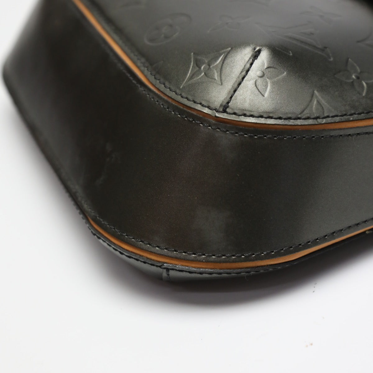 ルイヴィトン LOUIS VUITTON ショルダーバッグ
マット モノグラムマット ウェブスターストリート M55152 ノワール LV
【SS】
【中古】