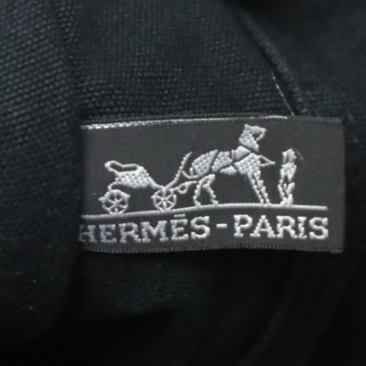 エルメス HERMES トートバッグ
ハンドバッグ グレーライン キャンバス ブラック 【SS】
【中古】