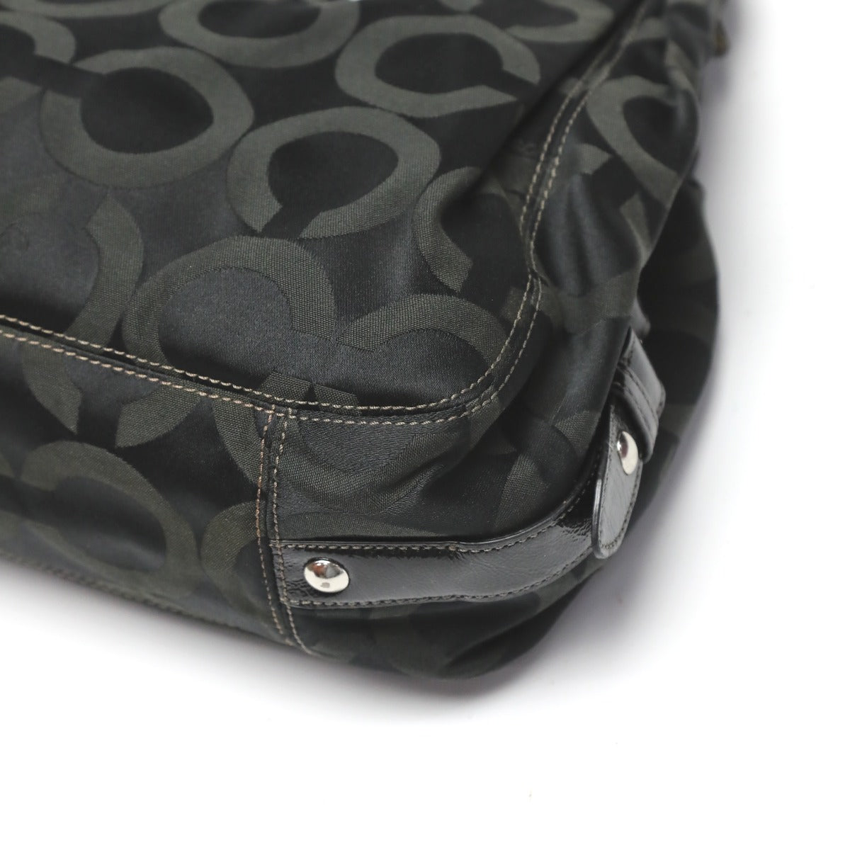コーチ COACH ショルダーバッグ
マディソンオプアートマギー ハンドバッグ キャンバス レザー 14305 ブラック 【SS】
【中古】