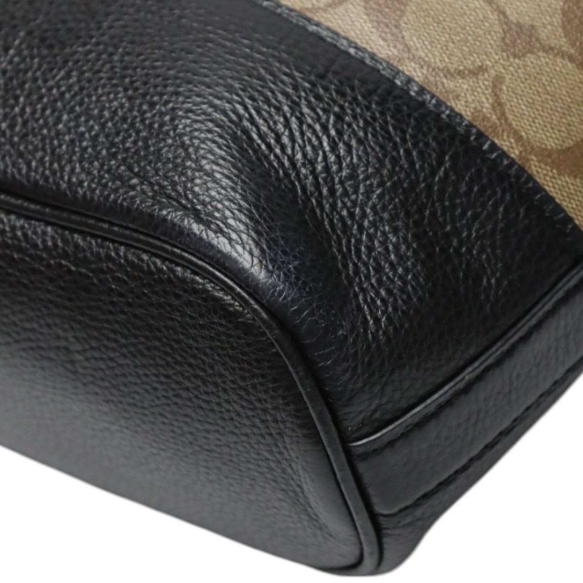 コーチ COACH ショルダーバッグ
斜めがけ シグネチャー ショルダー レザー F72852 ブラウン 【SS】
【中古】