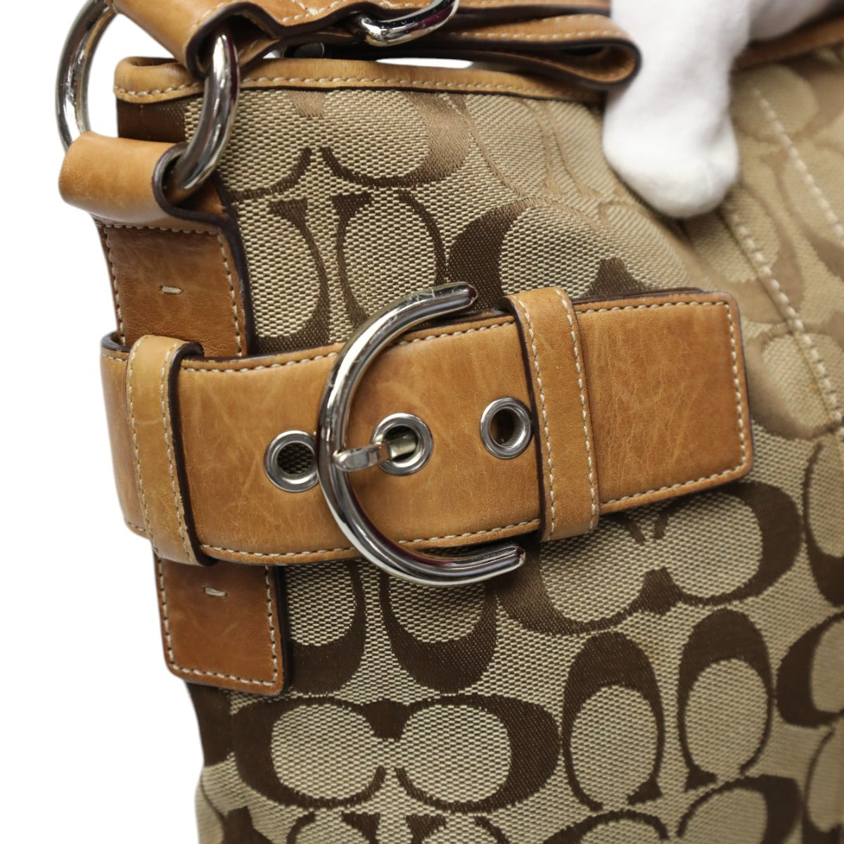 コーチ COACH ショルダーバッグ
斜めがけ キャンバス×レザー シグネチャー レザー 3574 キャメル 【SS】
【中古】