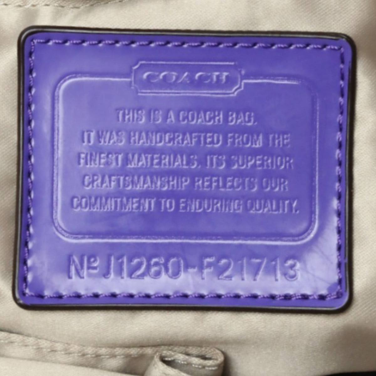 コーチ COACH ショルダーバッグ
2WAYバッグ シグネチャー ハンドバッグ F21713 ブロンズ×パープル 【SS】
【中古】