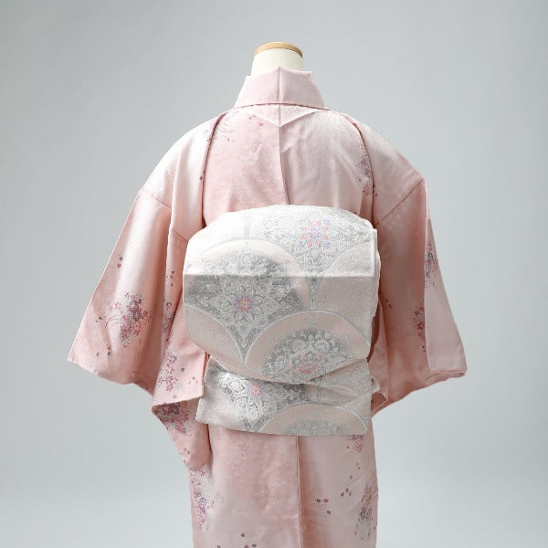 袋帯
プラチナ 入り 正絹 ピンク 【SS】
【中古】