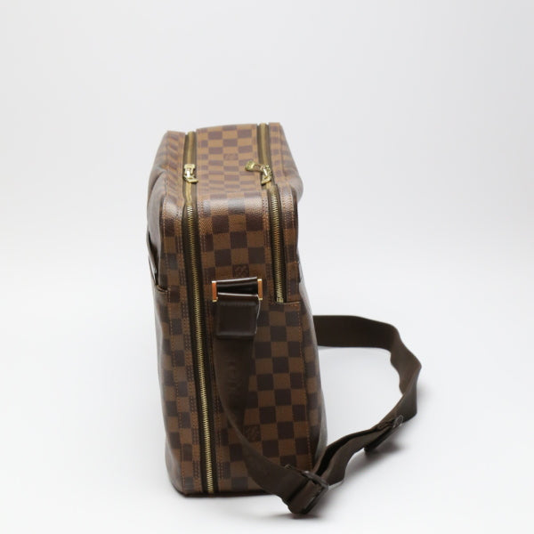 ルイヴィトン LOUIS VUITTON ショルダーバッグ
ダミエ ドルソドゥロ ダミエキャンバス N45251 ブラウン LV
【SS】
【中古】