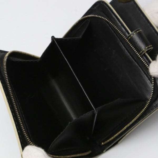ルイヴィトン LOUIS VUITTON 二つ折り財布
ファスナー小銭入れ スハリ コンパクトジップ M91828 ブラック LV
【SS】
【中古】