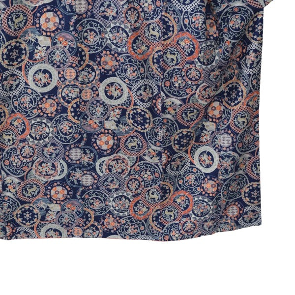 訪問着・付下
着物 和服 花 鹿 長着 一越 正絹 シルク 紺 【H】
【中古】