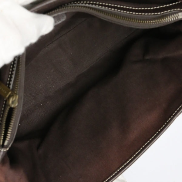 セリーヌ CELINE ハンドバッグ
スウェード セリーヌ ブギーバッグ スウェード ベージュ 【SS】
【中古】