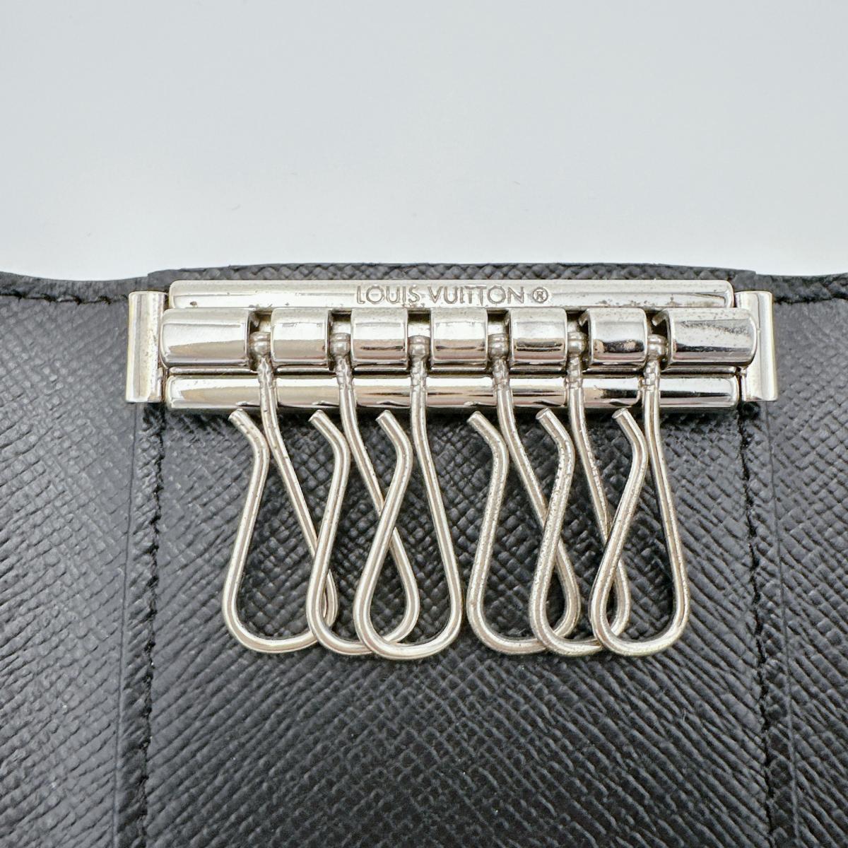 ルイヴィトン LOUIS VUITTON キーケース
6本用キーケース ダミエグラフィット ミュルティクレ6 ダミエグラフィットキャンバス N62662 ブラック LV
【SS】
【中古】