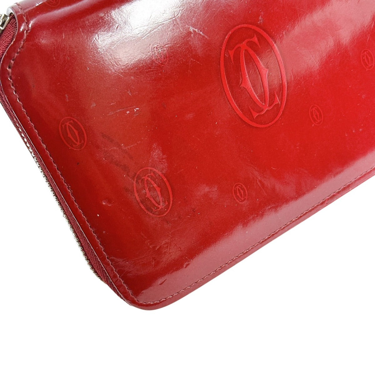 カルティエ CARTIER 長財布
長財布 2Cモチーフ ラウンドファスナー長財布 レザー CRL3000721 レッド 【SS】
【中古】