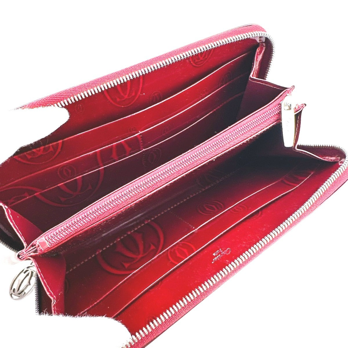 カルティエ CARTIER 長財布
長財布 2Cモチーフ ラウンドファスナー長財布 レザー CRL3000721 レッド 【SS】
【中古】