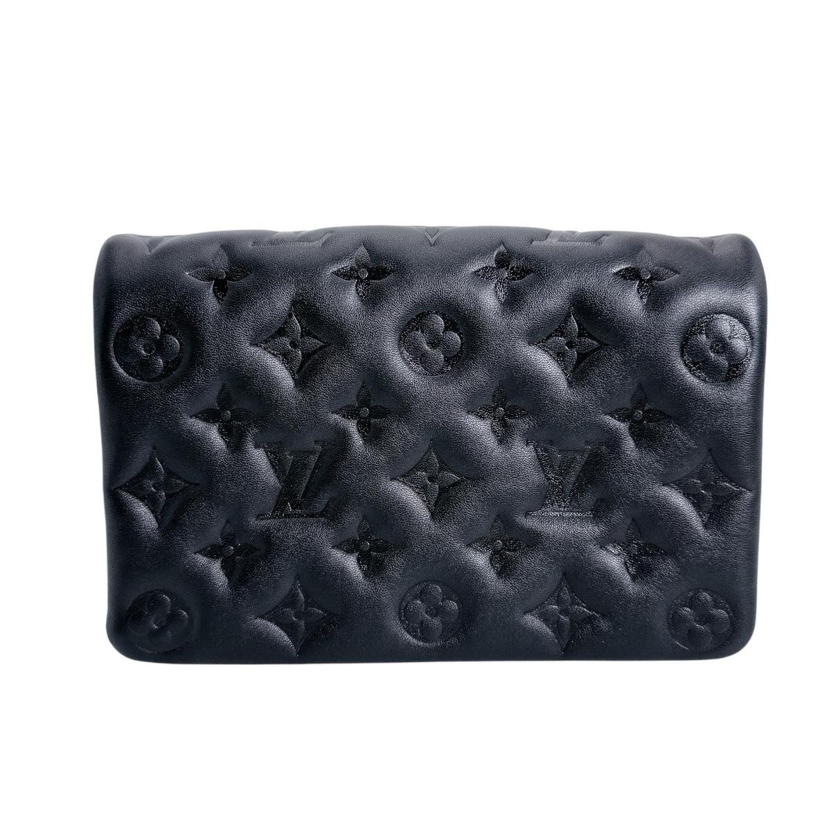 ルイヴィトン LOUIS VUITTON ショルダーバッグ
ショルダーバッグ モノグラム ポシェット・クッサン ラムスキン M82116 ブラック LV
【SS】
【中古】