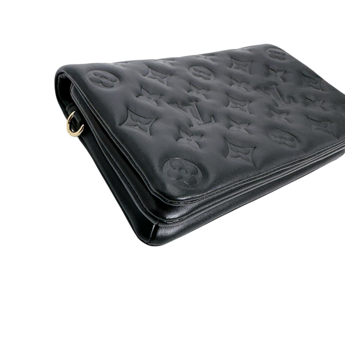 ルイヴィトン LOUIS VUITTON ショルダーバッグ
ショルダーバッグ モノグラム ポシェット・クッサン ラムスキン M82116 ブラック LV
【SS】
【中古】