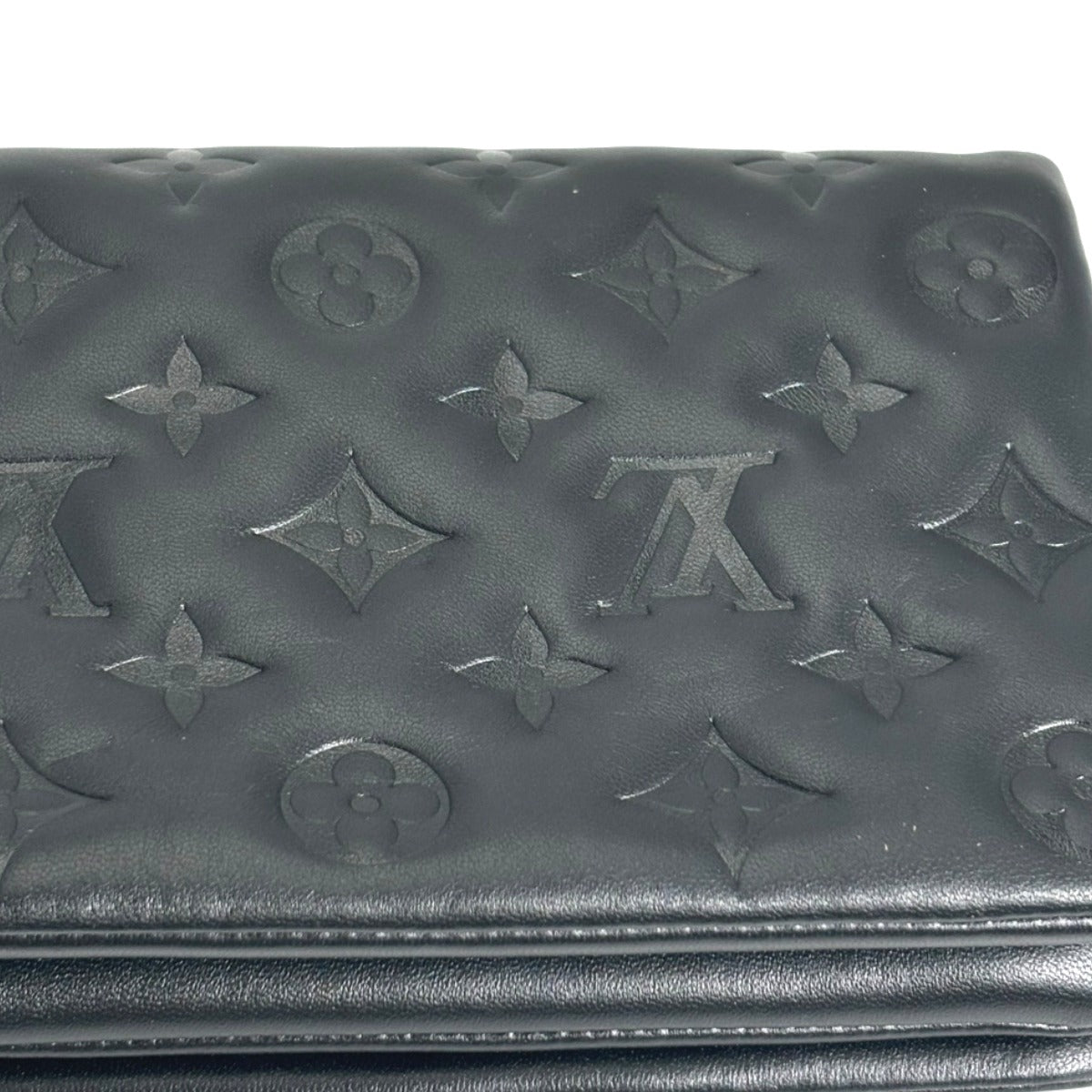 ルイヴィトン LOUIS VUITTON ショルダーバッグ
ショルダーバッグ モノグラム ポシェット・クッサン ラムスキン M82116 ブラック LV
【SS】
【中古】