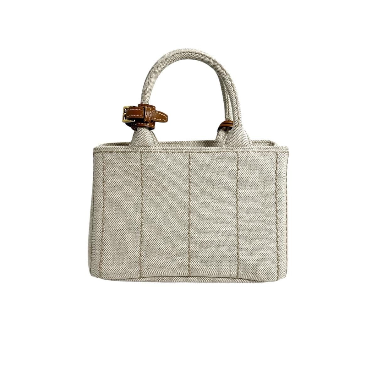 プラダ PRADA ハンドバッグ
2wayバッグ コットン 1BA038 ベージュ 【SS】
【中古】