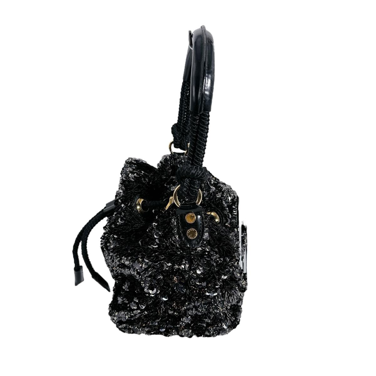 ルイヴィトン LOUIS VUITTON ハンドバッグ
巾着型ハンドバッグ ミニノエロココ スパンコール M40322 ブラック LV
【SS】
【中古】