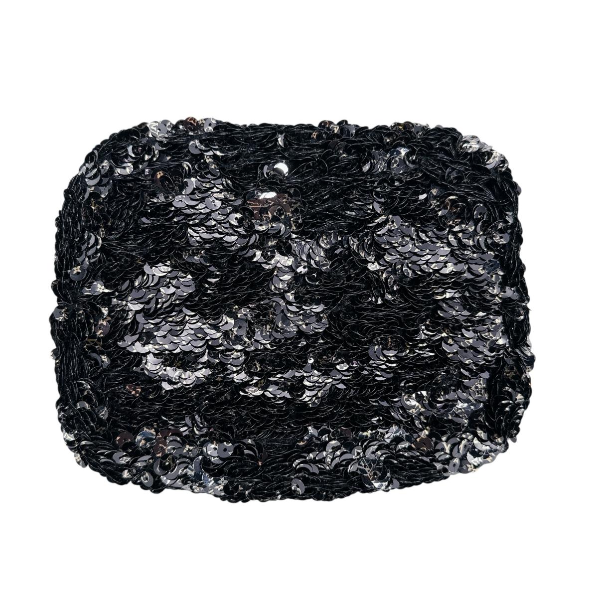 ルイヴィトン LOUIS VUITTON ハンドバッグ
巾着型ハンドバッグ ミニノエロココ スパンコール M40322 ブラック LV
【SS】
【中古】