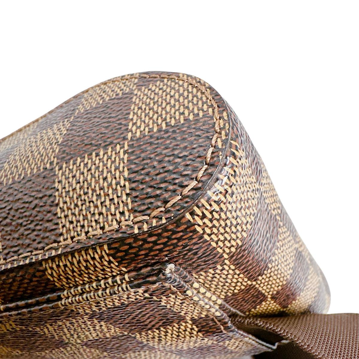ルイヴィトン LOUIS VUITTON ボディバッグ
ウエストポーチ ダミエ ジェロニモス ダミエキャンバス N51994 エベヌ LV
【SS】
【中古】
