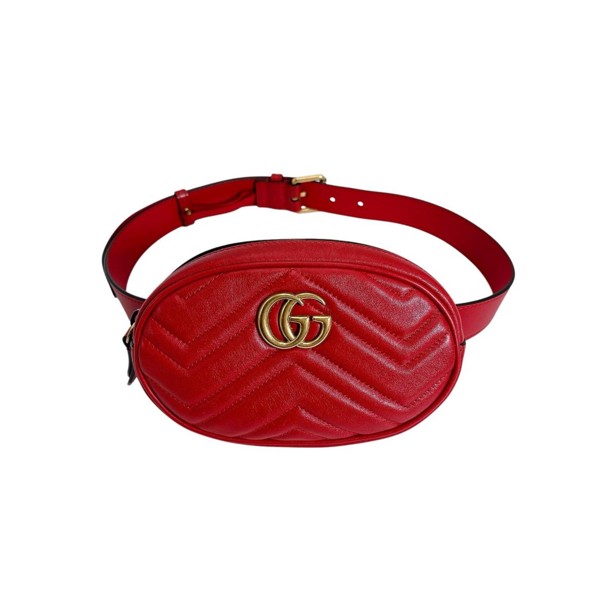 グッチ GUCCI ボディバッグ
ボディバッグ GGマーモント 牛革 476434 レッド 【SS】
【中古】