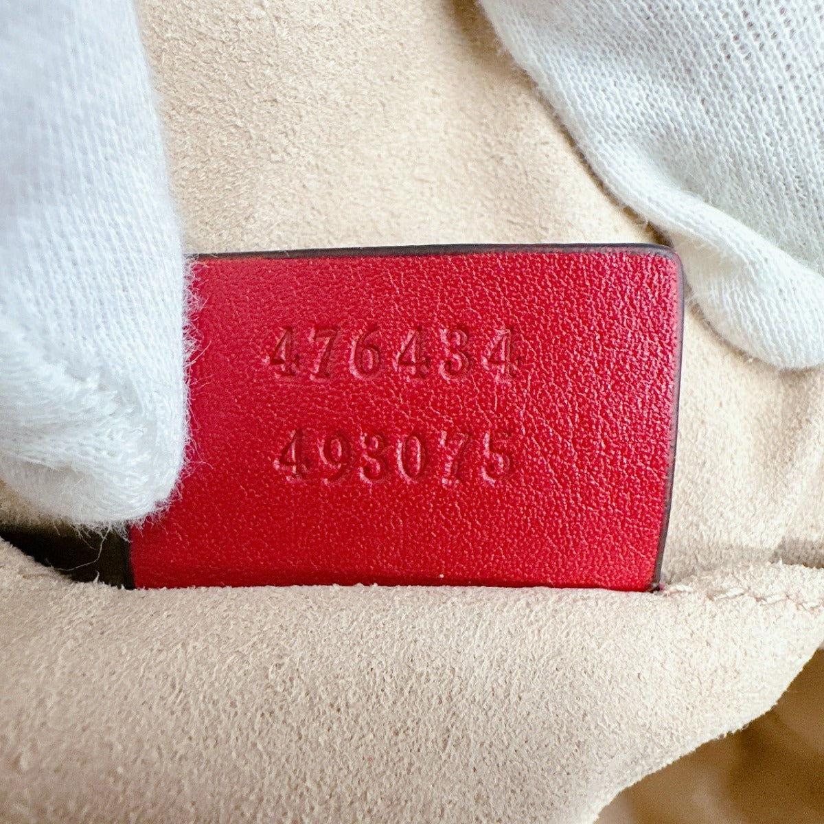 グッチ GUCCI ボディバッグ
ボディバッグ GGマーモント 牛革 476434 レッド 【SS】
【中古】