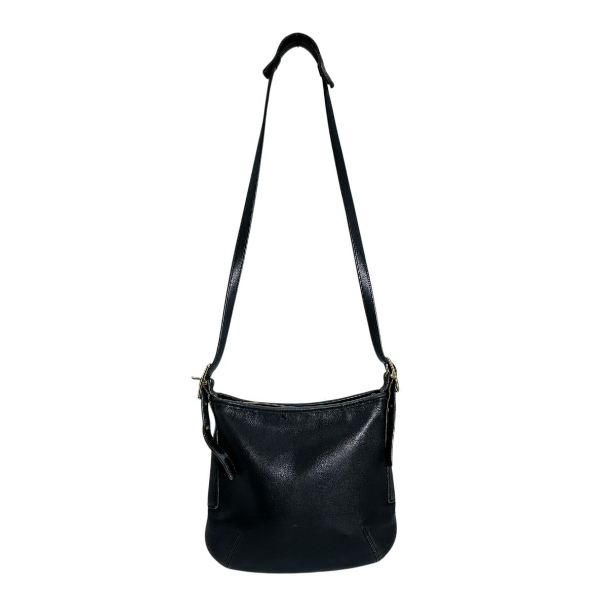 コーチ COACH ショルダーバッグ
ショルダーバッグ 斜めがけ レザー K0D-9204 ブラック 【SS】
【中古】