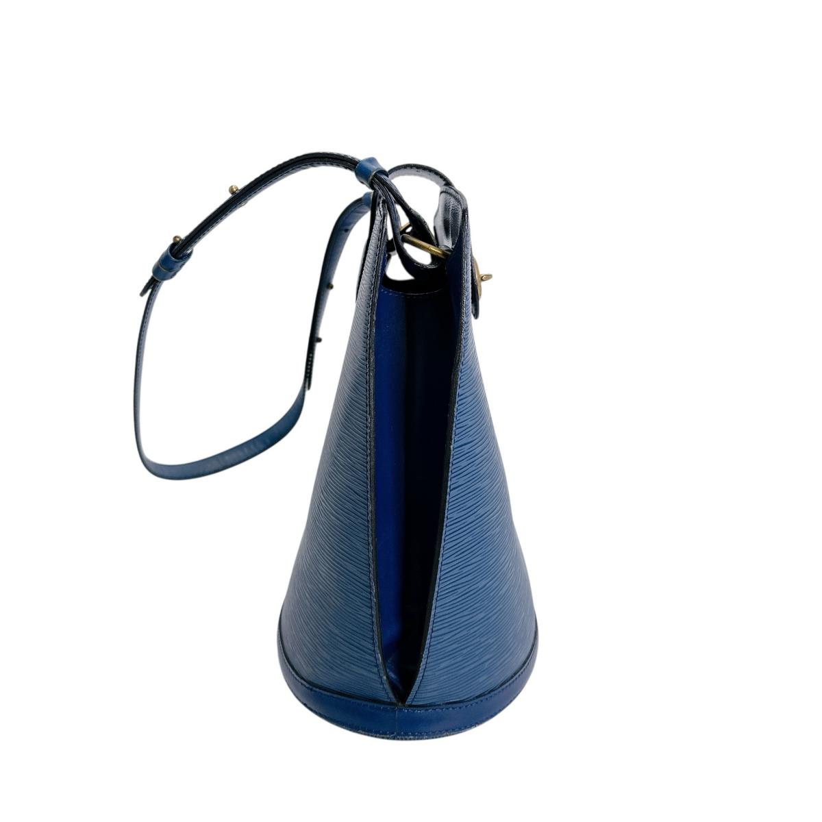 ルイヴィトン LOUIS VUITTON ショルダーバッグ
ショルダーバッグ エピ クリュニー エピレザー M52255 ブルー LV
【SS】
【中古】