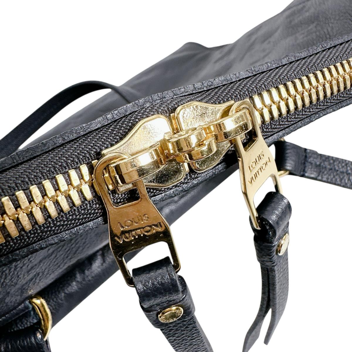 ルイヴィトン LOUIS VUITTON トートバッグ
2wayバッグ アンプラント ルミニューズPM モノグラムアンプラント M93410 アンフィニ LV
【SS】
【中古】