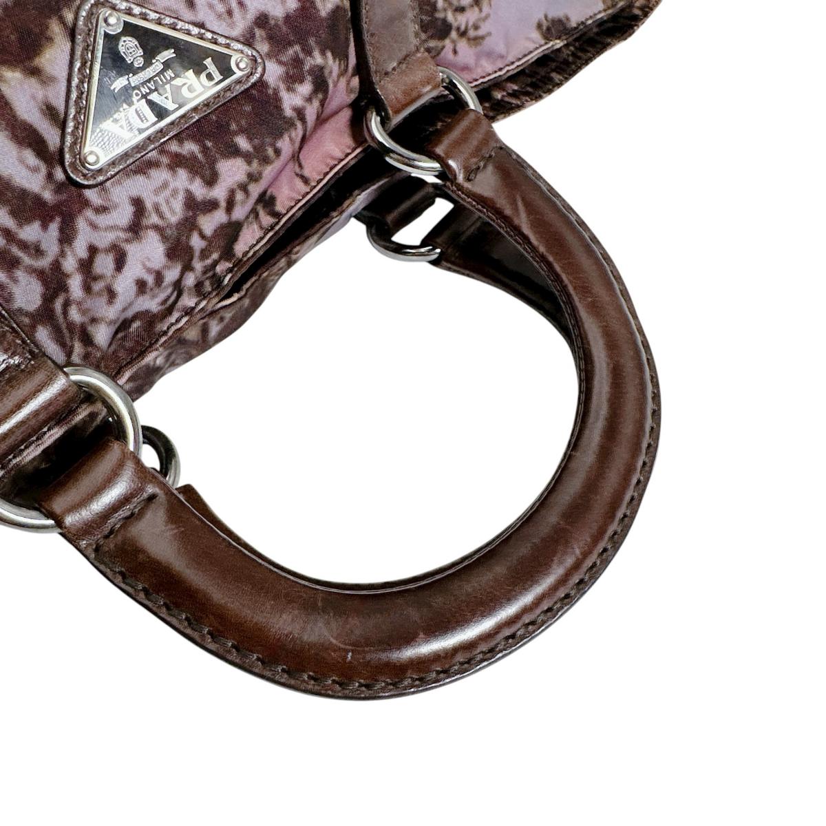 プラダ PRADA ハンドバッグ
ハンドバック ナイロン BN2044 ブラウン 【SS】
【中古】