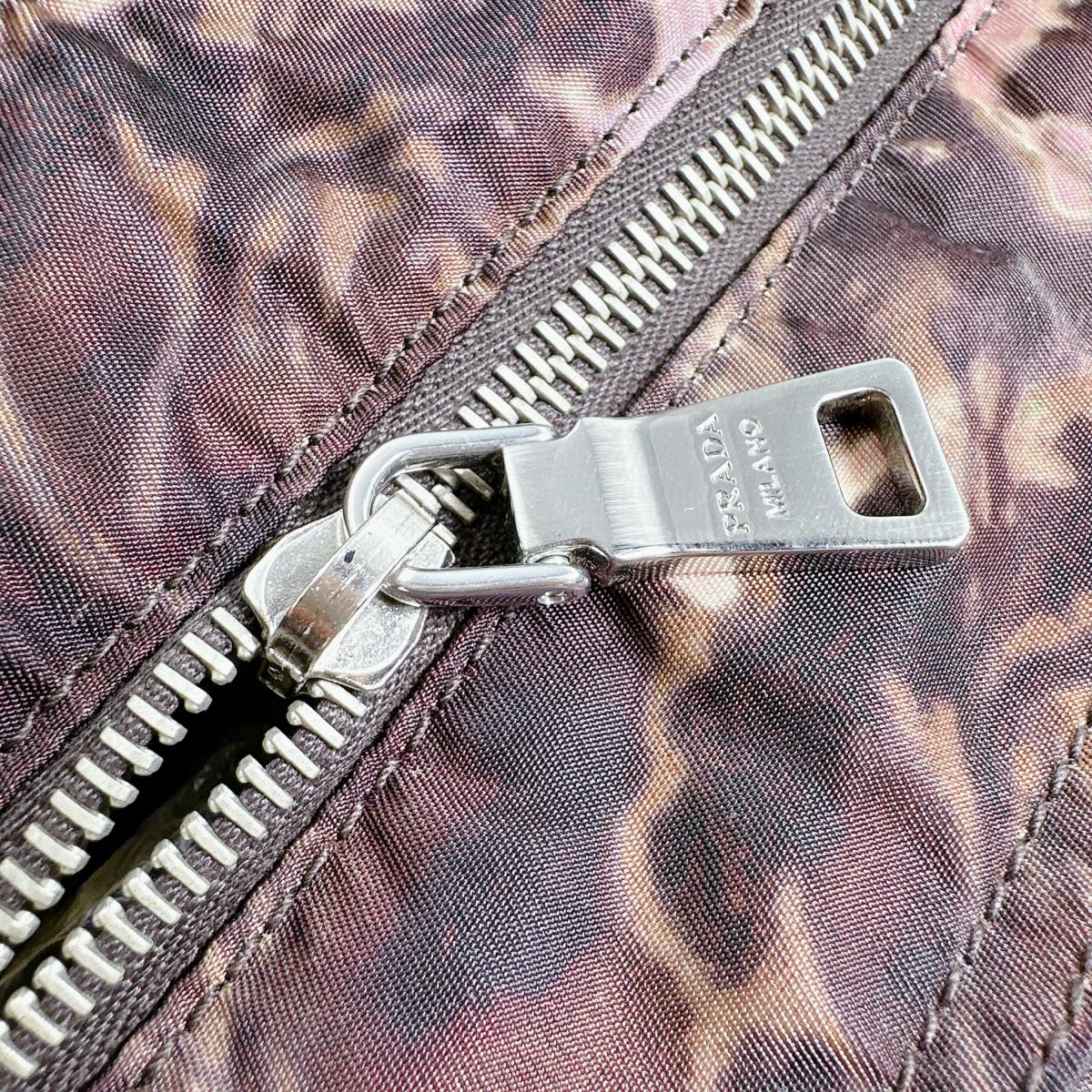 プラダ PRADA ハンドバッグ
ハンドバック ナイロン BN2044 ブラウン 【SS】
【中古】