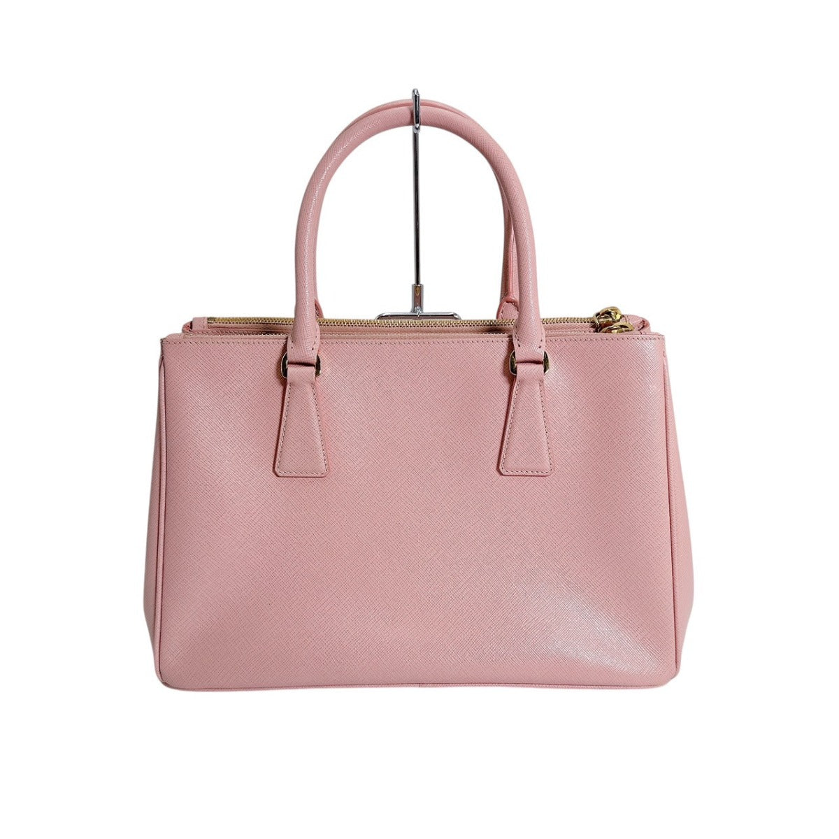 プラダ PRADA ハンドバッグ
ショルダーバッグ サフィアーノ 2wayバッグ 牛革 BN2775 ピンク 【SS】
【中古】