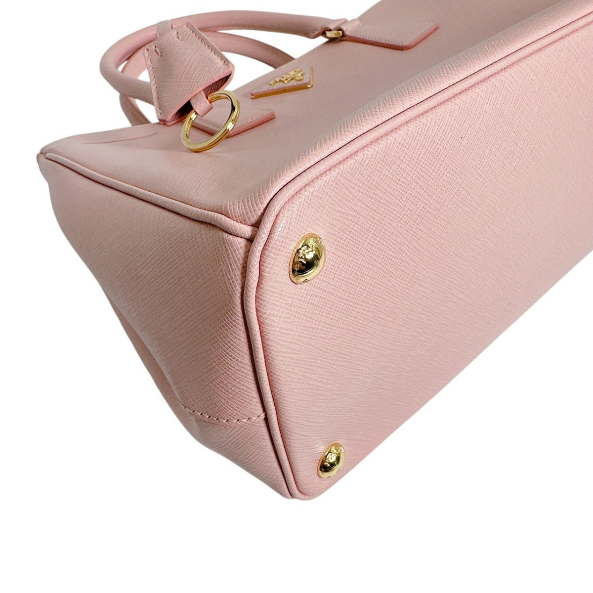 プラダ PRADA ハンドバッグ
ショルダーバッグ サフィアーノ 2wayバッグ 牛革 BN2775 ピンク 【SS】
【中古】