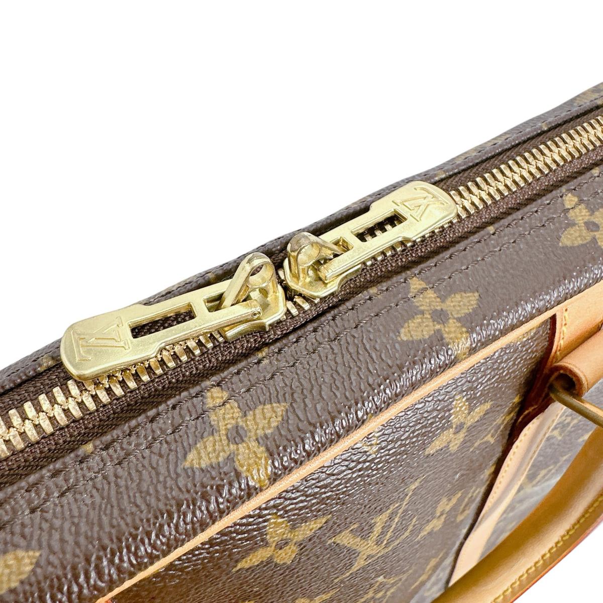 ルイヴィトン LOUIS VUITTON ビジネスバッグ
ビジネスバッグ モノグラム ポルトドキュマン・ヴォワヤージュ モノグラムキャンバス M53361 ブラウン LV
【SS】
【中古】