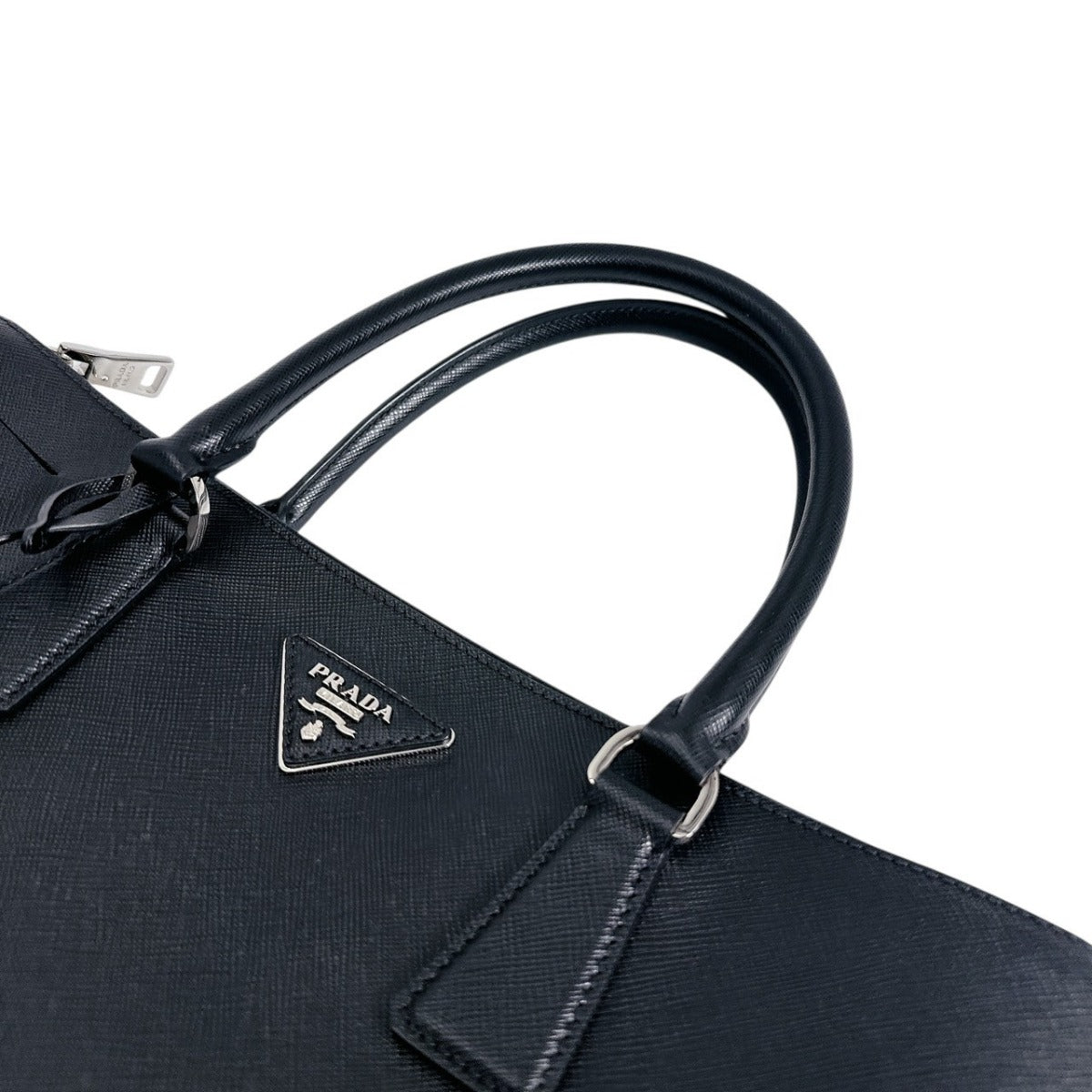 プラダ PRADA トートバッグ
2WAYバッグ サフィアーノ レザー 1BA274 ブラック 【SS】
【中古】