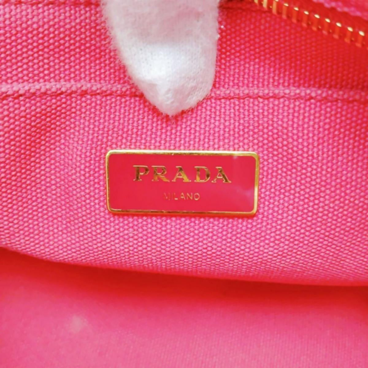 プラダ PRADA トートバッグ
ハンドバック カナパ カナパミニトート キャンバス 1BG439 ピンク 【SS】
【中古】