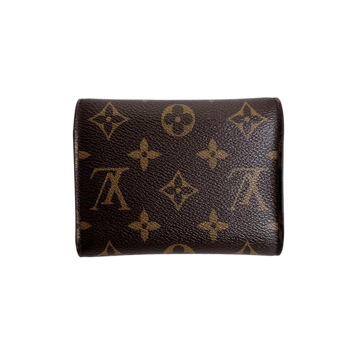 ルイヴィトン LOUIS VUITTON 三つ折り財布
三つ折り財布 モノグラム ポルトフォイユ・ヴィクトリーヌ モノグラムキャンバス M62472 ブラウン LV
【SS】
【中古】