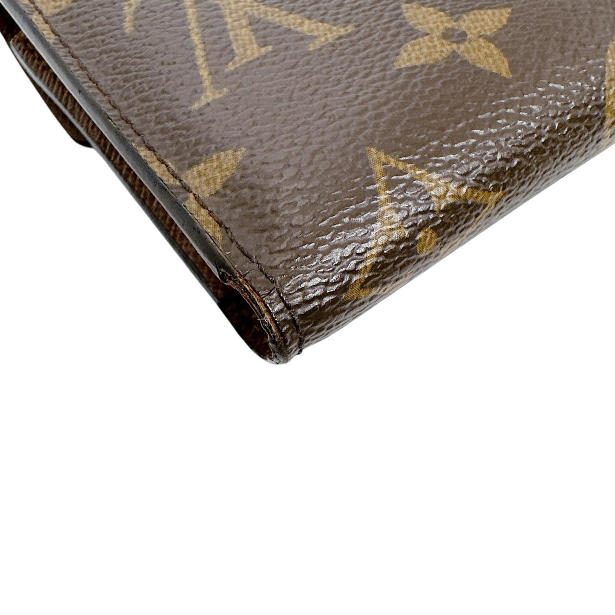 ルイヴィトン LOUIS VUITTON 三つ折り財布
三つ折り財布 モノグラム ポルトフォイユ・ヴィクトリーヌ モノグラムキャンバス M62472 ブラウン LV
【SS】
【中古】