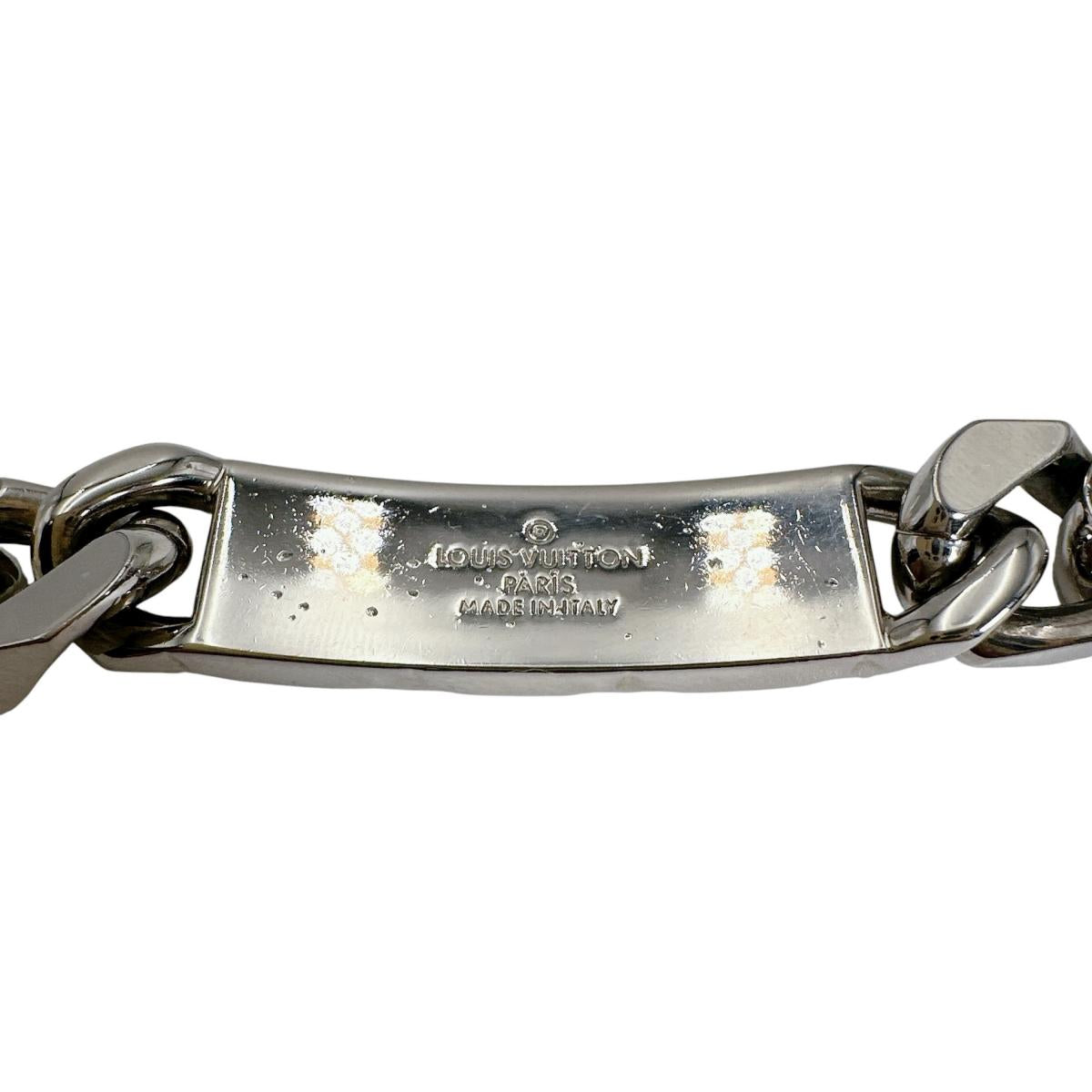ルイヴィトン LOUIS VUITTON ブレスレット
ブレスレット ブラスレ・チェーンモノグラム スチール M00270 シルバー LV
【SS】
【中古】
