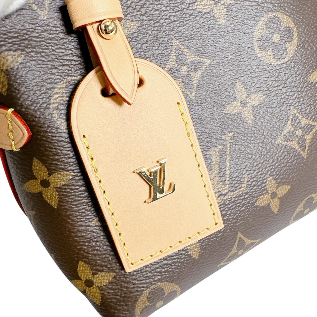 ルイヴィトン LOUIS VUITTON ショルダーバッグ
ショルダーバッグ モノグラム キャリーオールBB モノグラムキャンバス M13014 ブラウン LV
【中古】