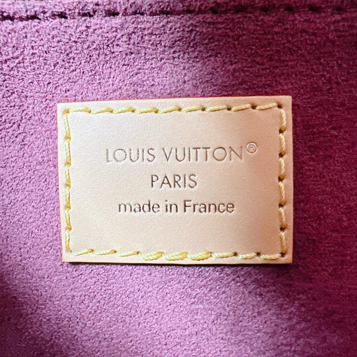 ルイヴィトン LOUIS VUITTON ショルダーバッグ
ショルダーバッグ モノグラム キャリーオールBB モノグラムキャンバス M13014 ブラウン LV
【中古】