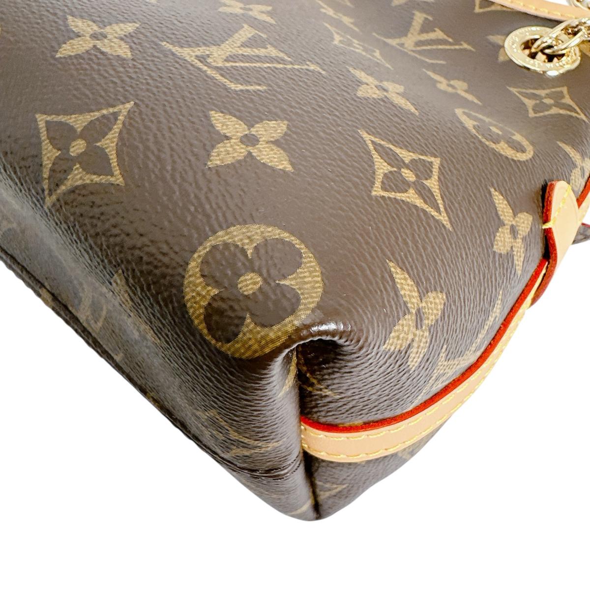 ルイヴィトン LOUIS VUITTON ショルダーバッグ
ショルダーバッグ モノグラム キャリーオールBB モノグラムキャンバス M13014 ブラウン LV
【中古】