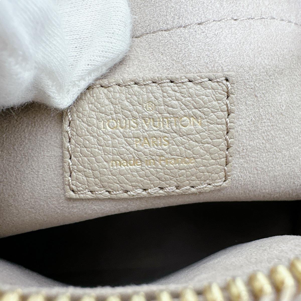 ルイヴィトン LOUIS VUITTON ショルダーバッグ
ショルダーバッグ モノグラムアンプラント スピーディ・バンドリエール20 モノグラムアンプラント M46575 トゥルトレールクレーム LV
【中古】