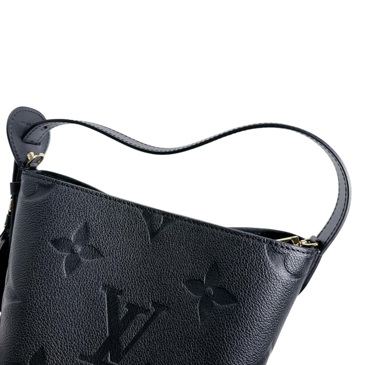 ルイヴィトン LOUIS VUITTON トートバッグ
 2wayバッグ アンプラント オール・インBB モノグラムアンプラント M13480 ブラック LV
 【SS】
 【中古】