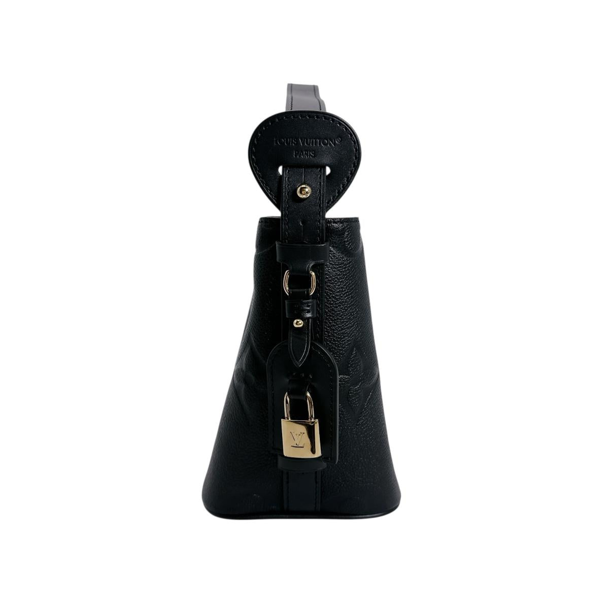 ルイヴィトン LOUIS VUITTON トートバッグ
 2wayバッグ アンプラント オール・インBB モノグラムアンプラント M13480 ブラック LV
 【SS】
 【中古】