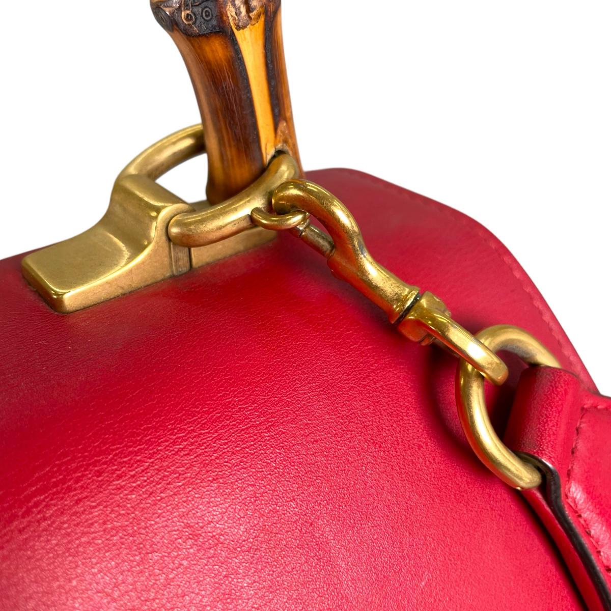 グッチ GUCCI ハンドバッグ
2wayショルダーバッグ ディオニュソス バンブー レザー 448075 レッド 【SS】
【中古】