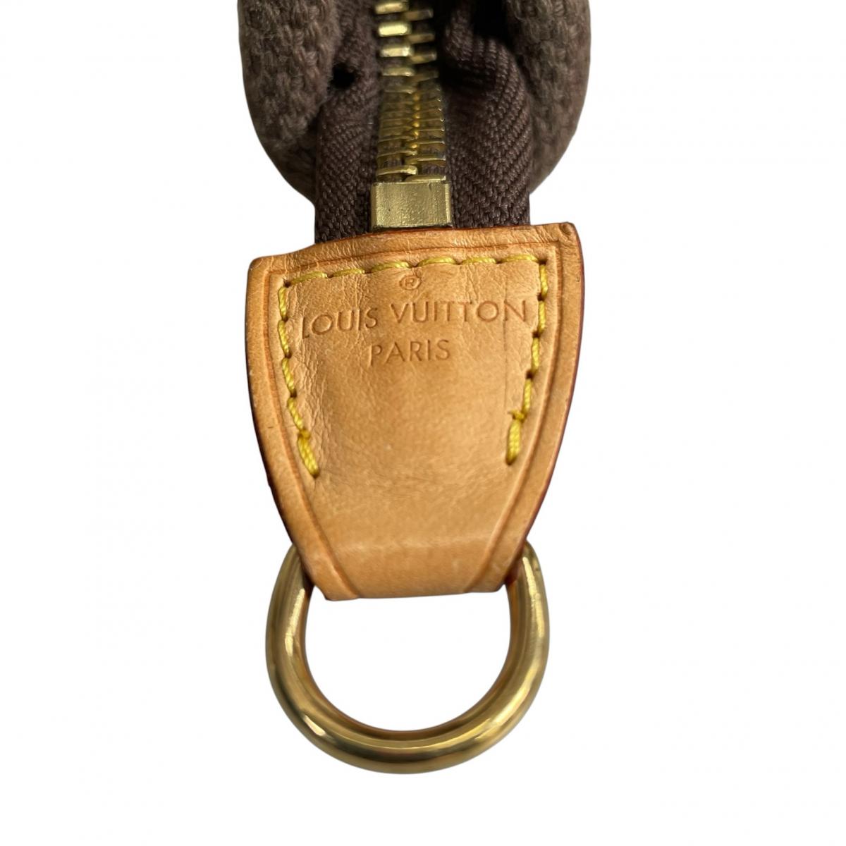 ルイヴィトン LOUIS VUITTON トートバッグ
トートバッグ カバMM アンティグア キャンバス M40086 ブラウン LV
【SS】
【中古】