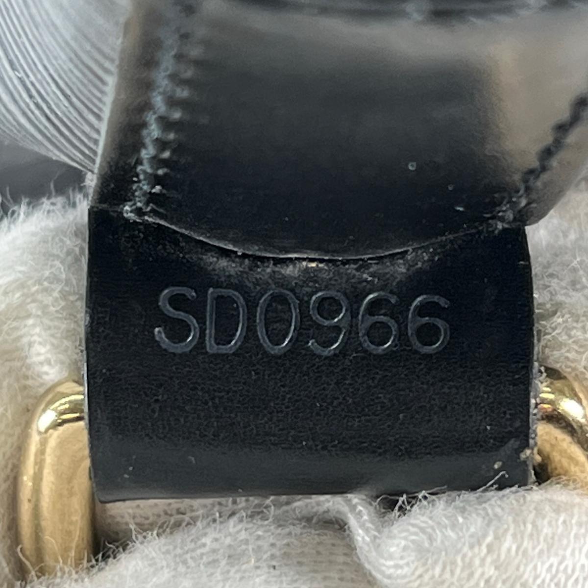 ルイヴィトン LOUIS VUITTON ショルダーバッグ
ハンドバッグ ノワール プチ ノエ エピレザー M59012 ブラック LV
【SS】
【中古】