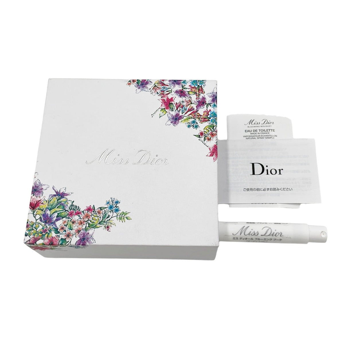 クリスチャンディオール Christian Dior その他小物
シュシュ ヘアゴム サテン ピンク 【SS】
【中古】